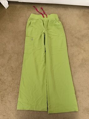 Figs Matcha Scrub Pants